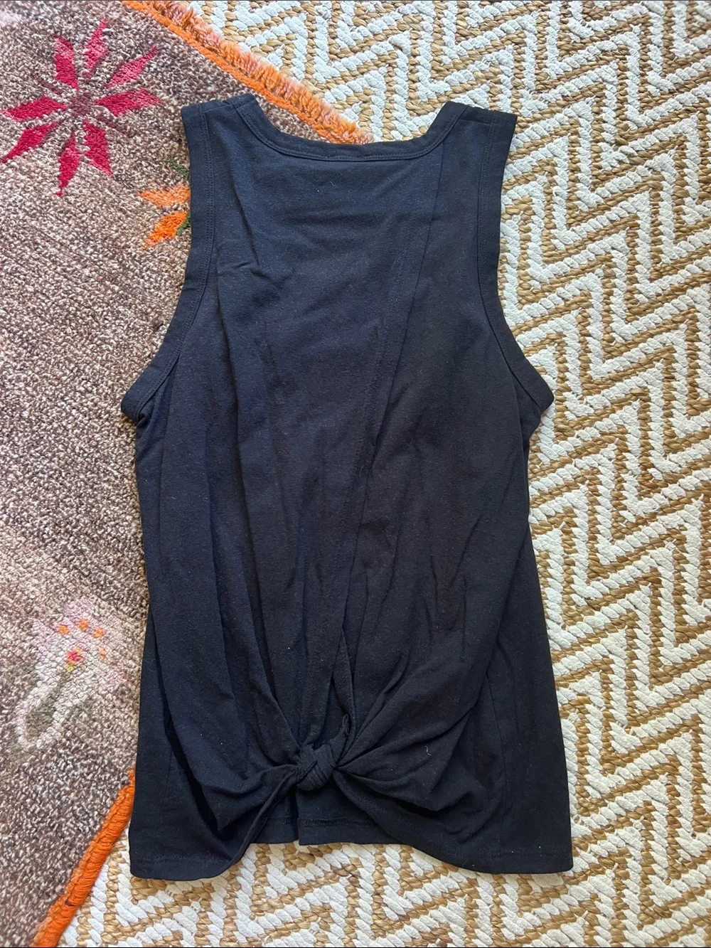 Black Sleeveless Tank Top -